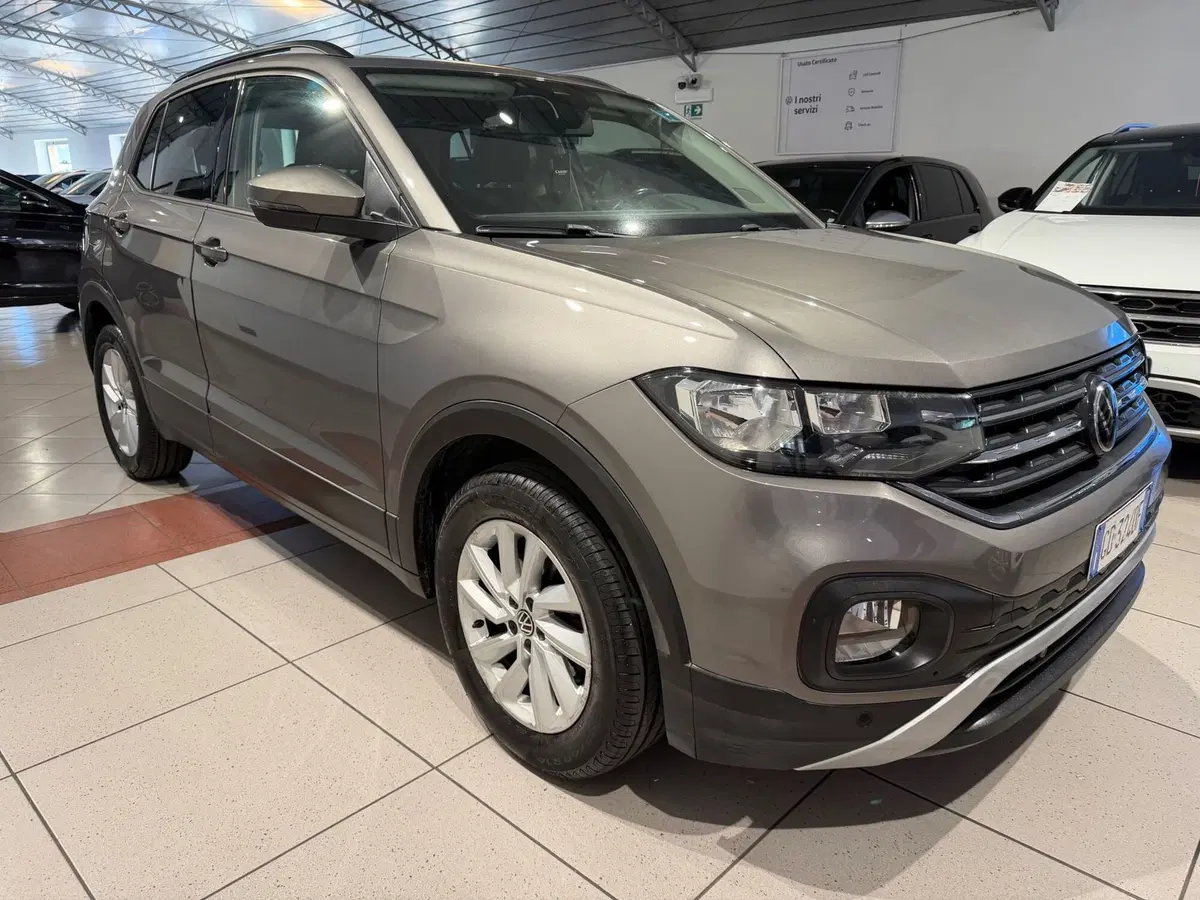 Volkswagen T-Cross usata a Genova (6)