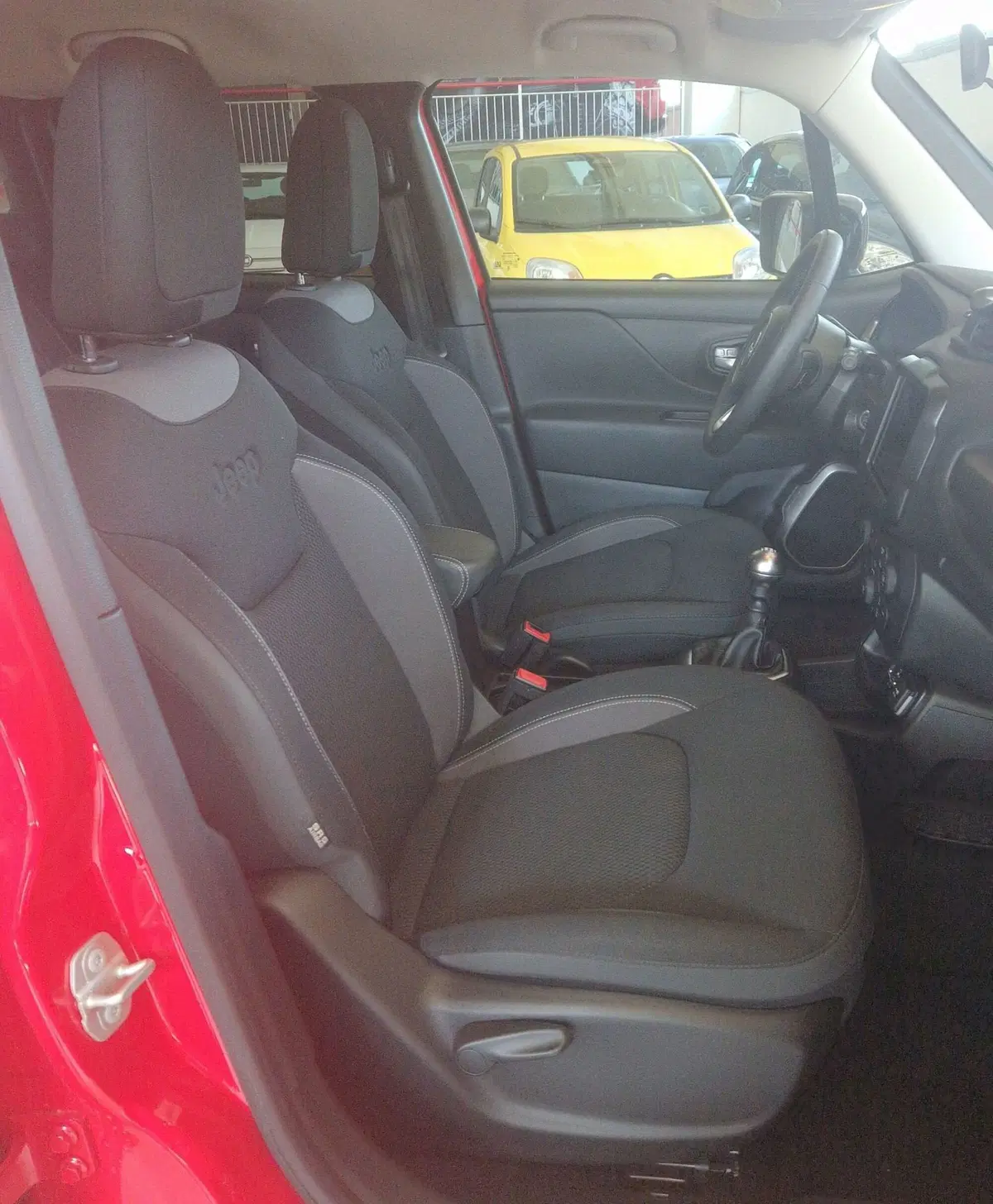 Jeep Renegade usata a Terni (8)