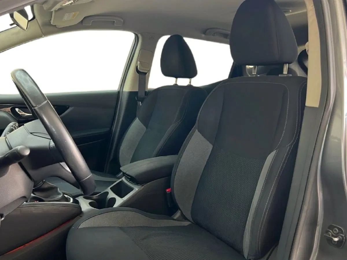 Nissan Qashqai usata a Roma (12)