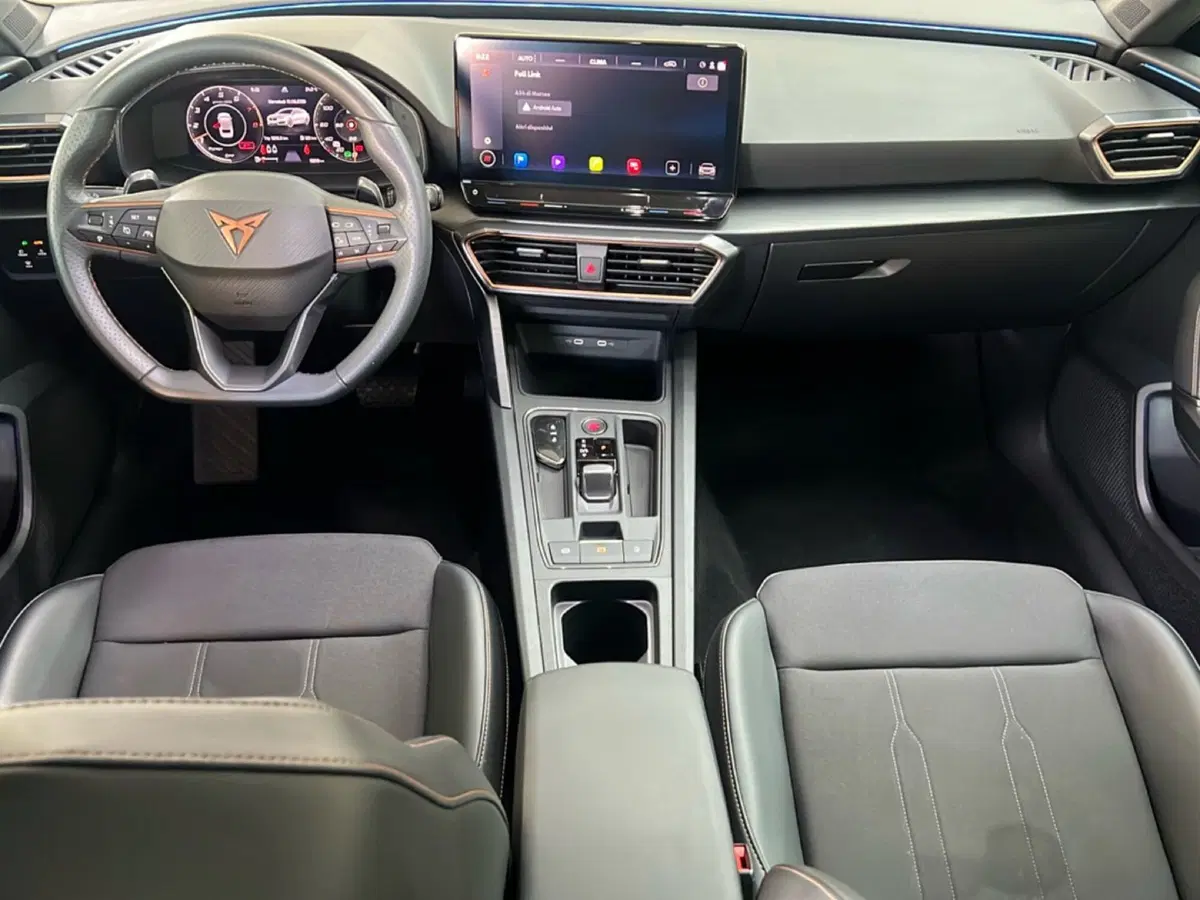 Cupra Leon Station Wagon usata a Roma (11)