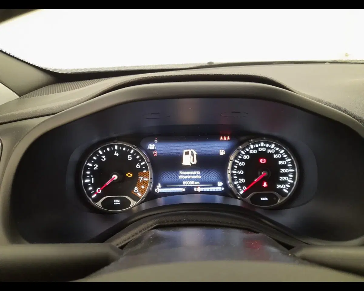 Jeep Renegade usata a Alessandria (9)