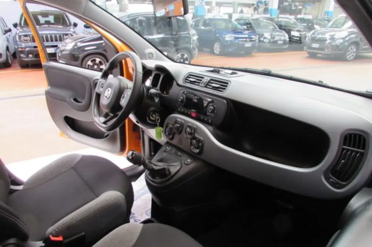 Fiat Panda usata a Milano (15)