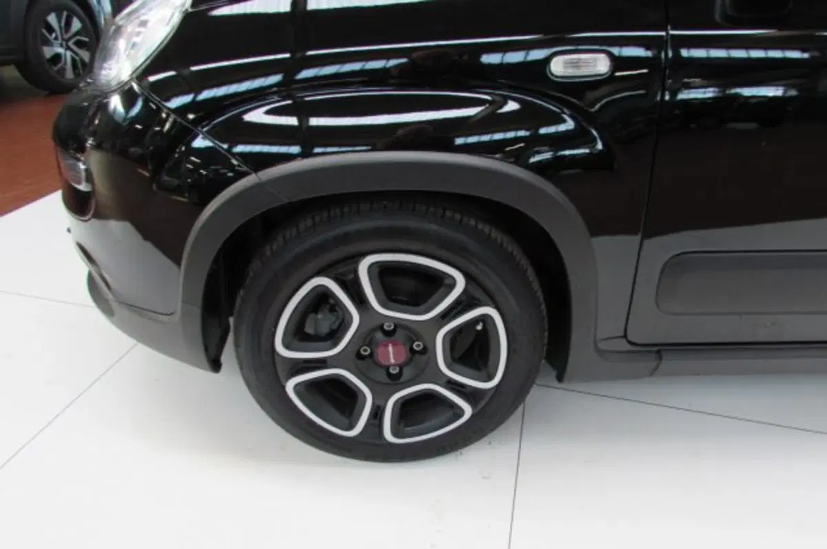 Fiat Panda usata a Milano (4)