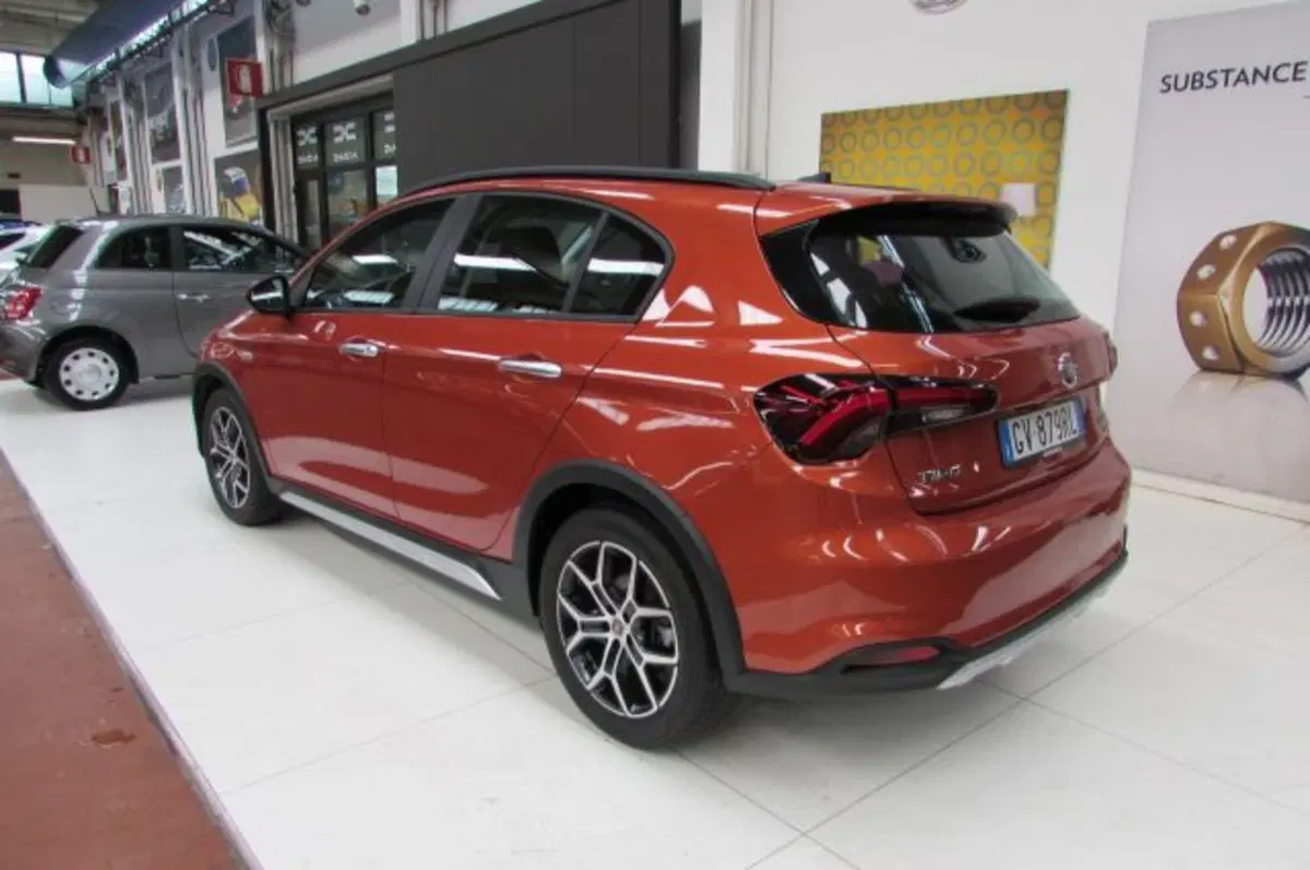 Fiat Tipo usata a Milano (4)