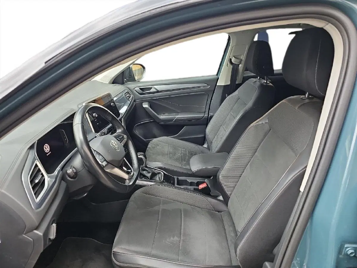 Volkswagen T-Roc usata a Lecco (11)