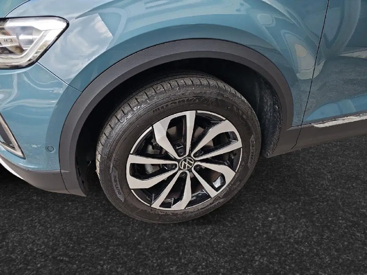 Volkswagen T-Roc usata a Lecco (17)