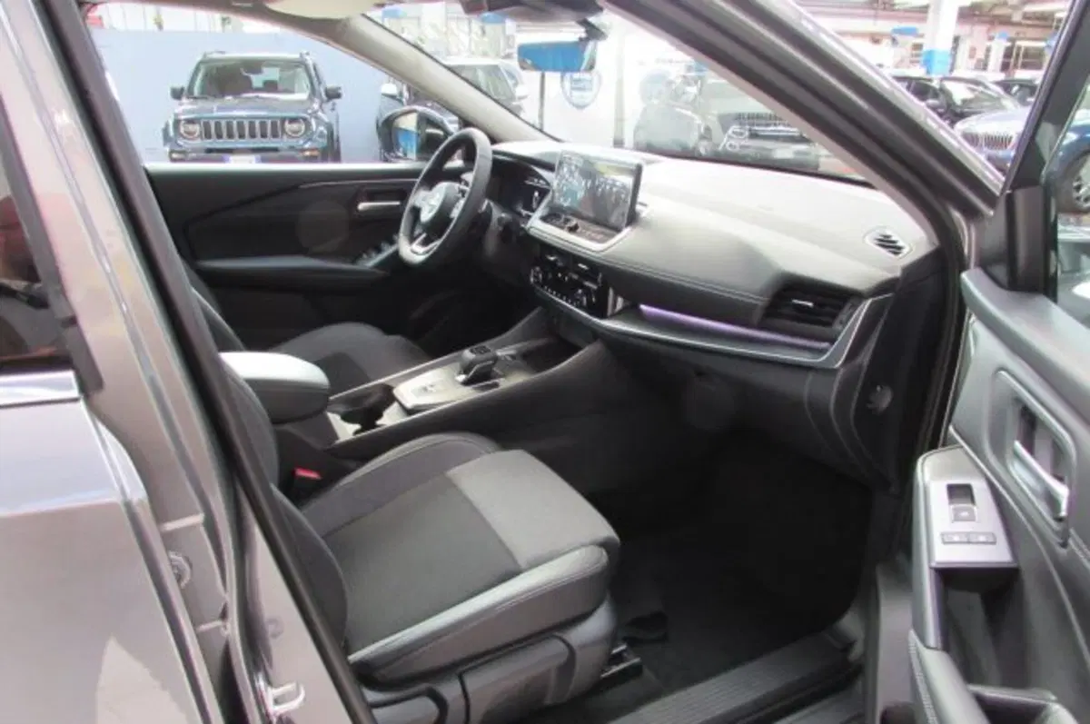 Nissan Qashqai nuova a Milano (16)