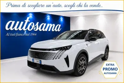 Peugeot 5008 1.2 hybrid 48V GT 136cv e-dcs 6 del 2025 usata a Rho
