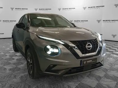 Nissan Juke 1.0 dig-t N-Connecta 114cv del 2024 usata a Varese