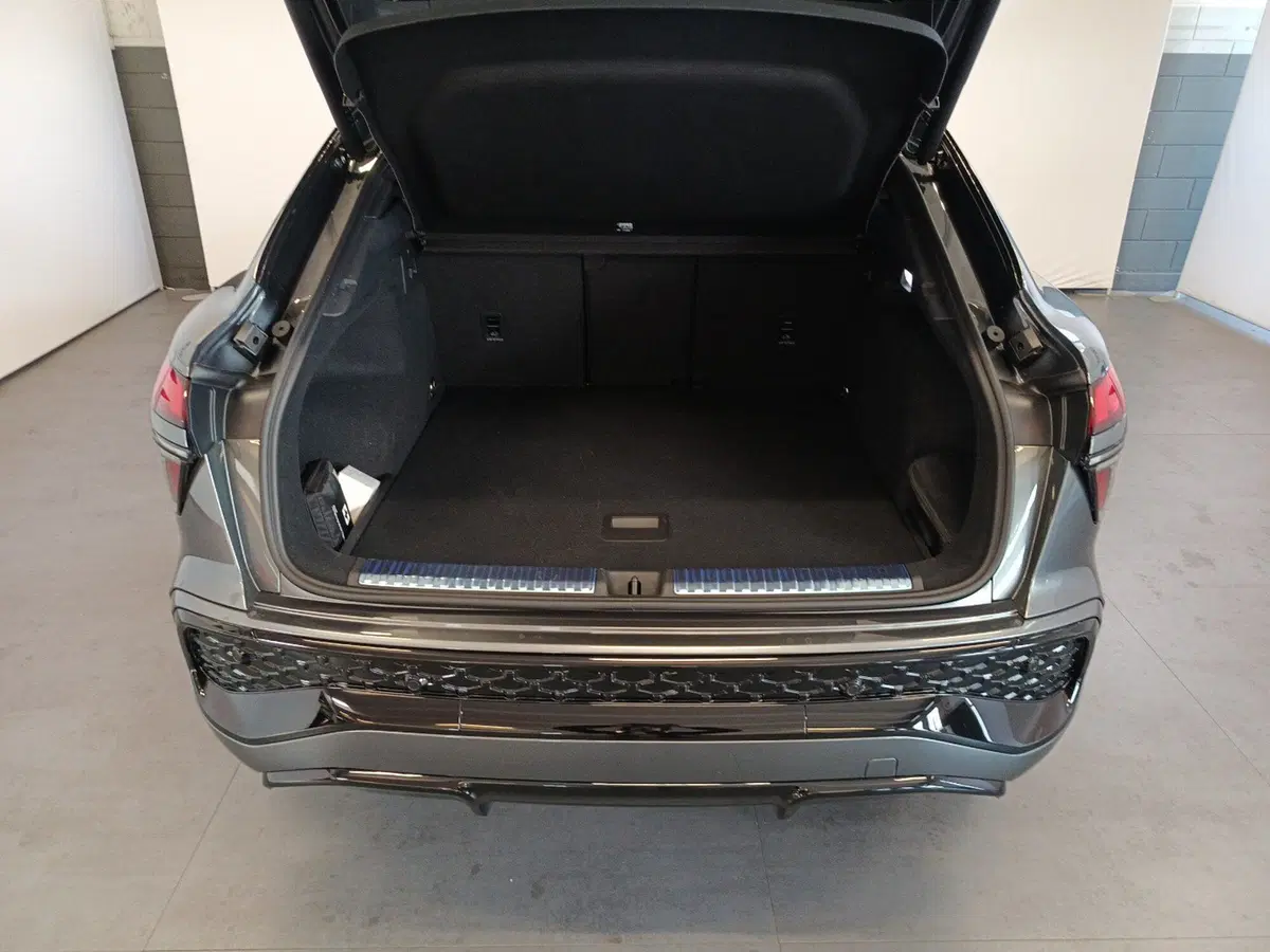 Audi Q3 Sportback usata a Varese (10)