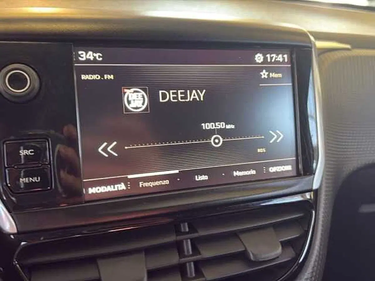 Peugeot 2008 usata a Siena (12)