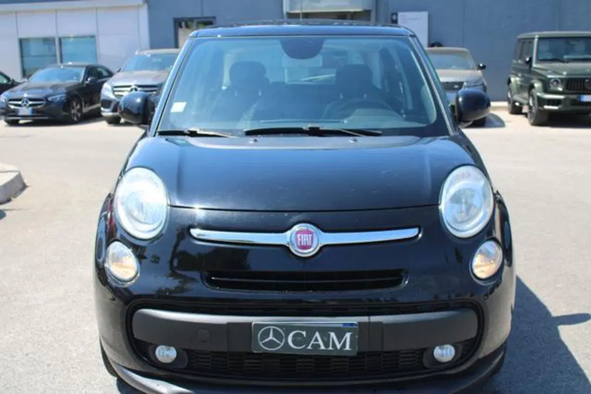 Fiat 500L Living usata a Lecce (3)