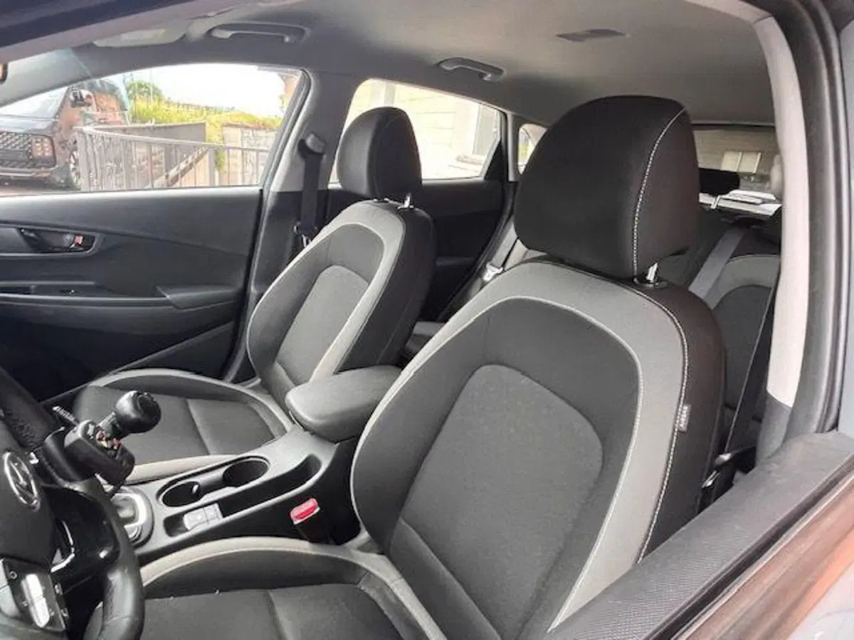 Hyundai Kona usata a Verbano Cusio Ossola (13)
