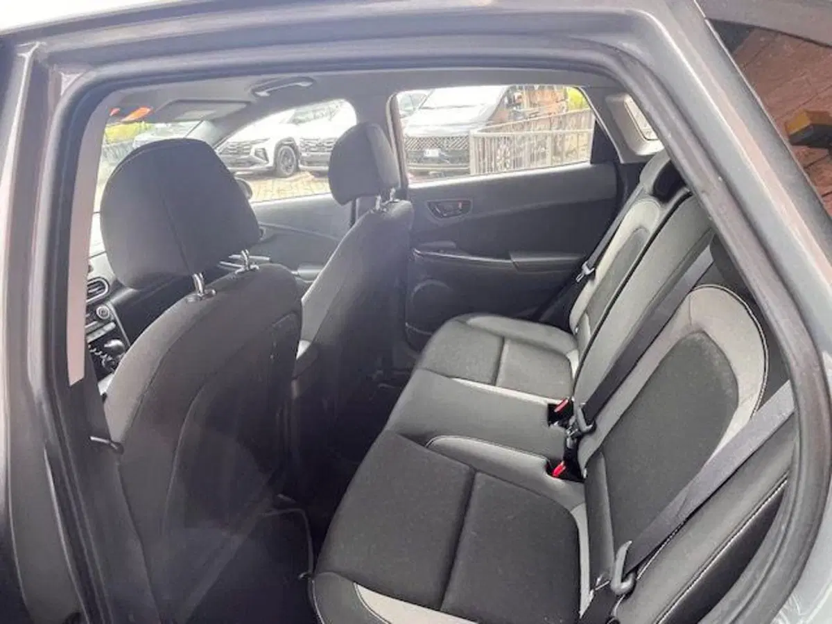 Hyundai Kona usata a Verbano Cusio Ossola (14)