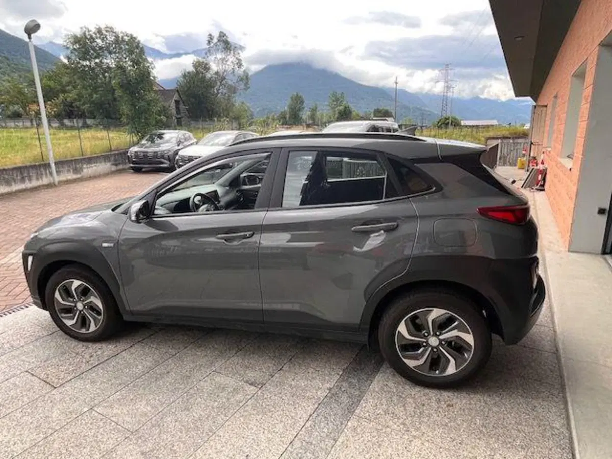 Hyundai Kona usata a Verbano Cusio Ossola (8)