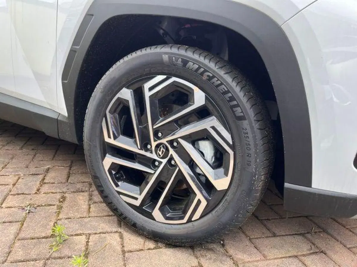 Hyundai Tucson nuova a Verbano Cusio Ossola (3)