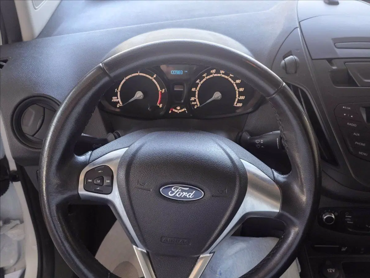Ford Transit Courier usata a Milano (10)