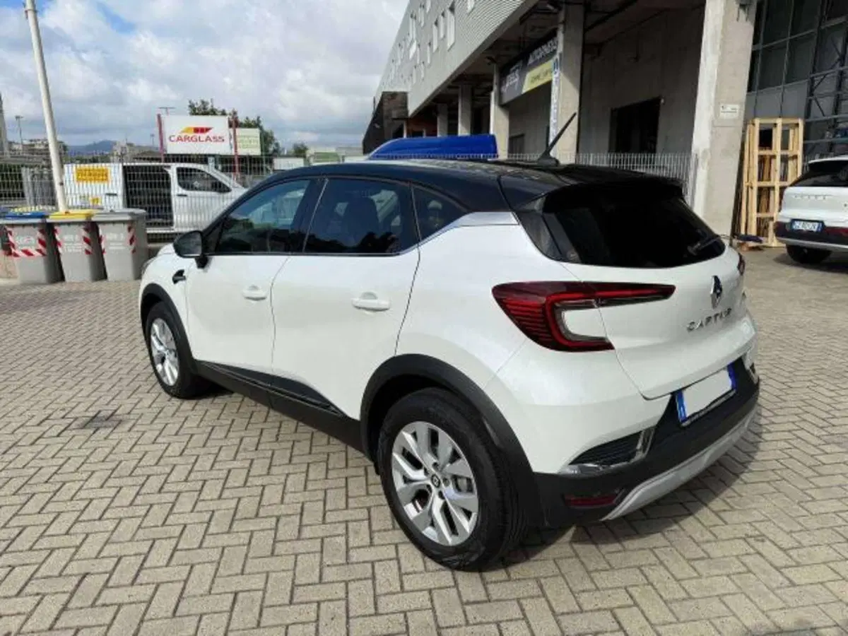 Renault Captur usata a Savona (3)