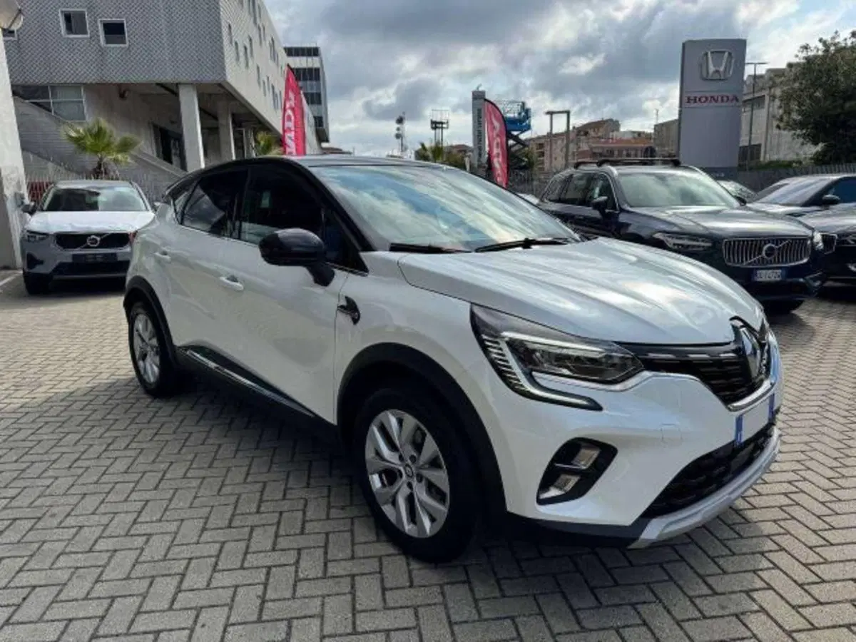 Renault Captur usata a Savona (7)