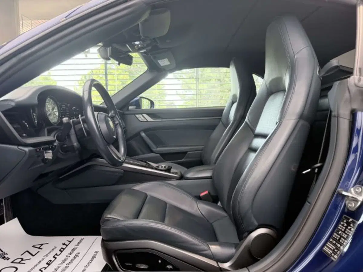 Porsche 911 Cabrio usata a Torino (6)