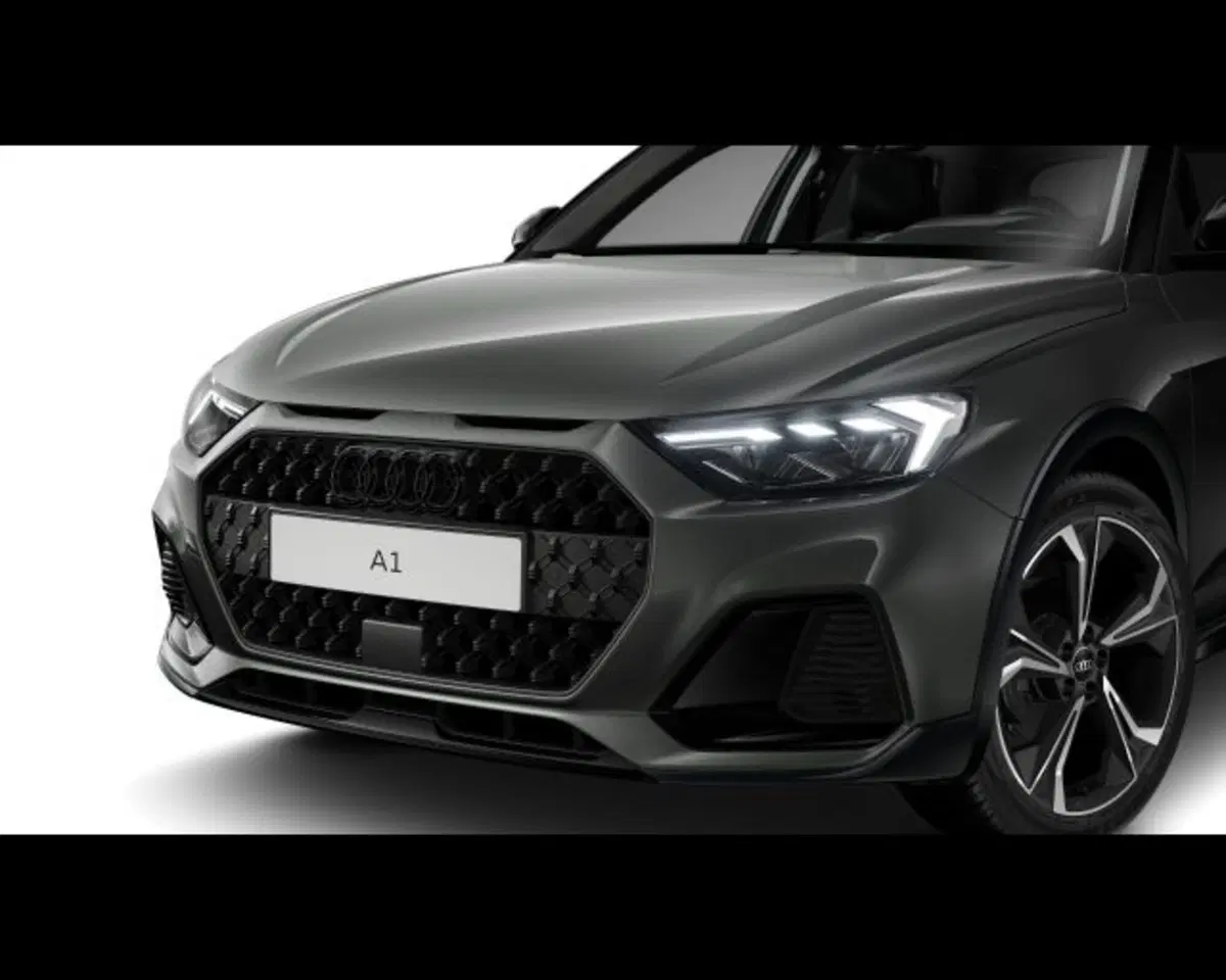Audi A1 allstreet nuova a Treviso (6)