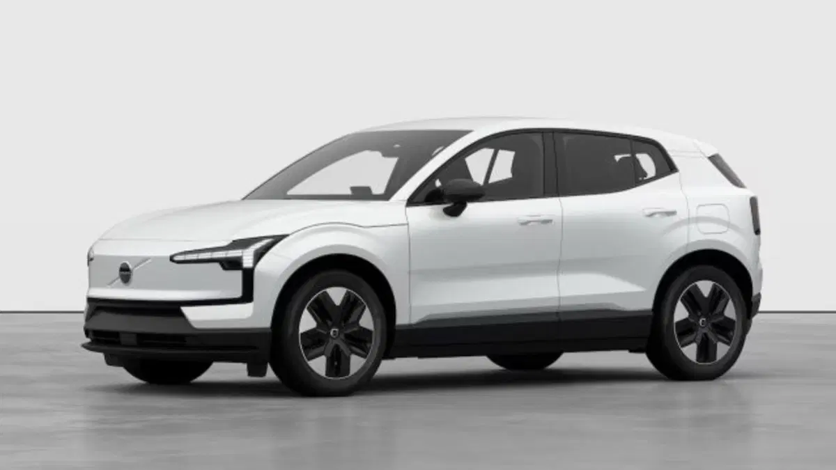 Volvo EX30 nuova a Treviso (2)
