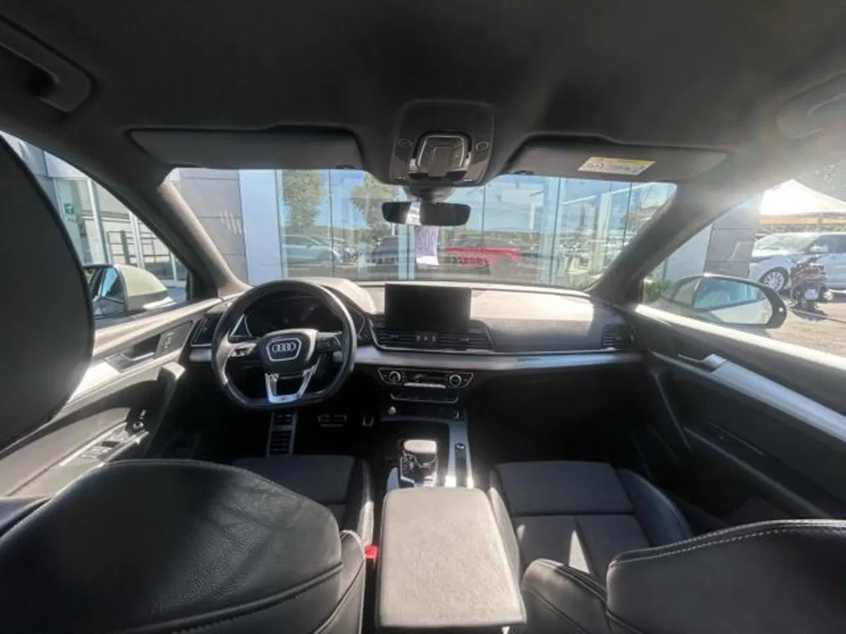 Audi Q5 Sportback usata a Lucca (9)