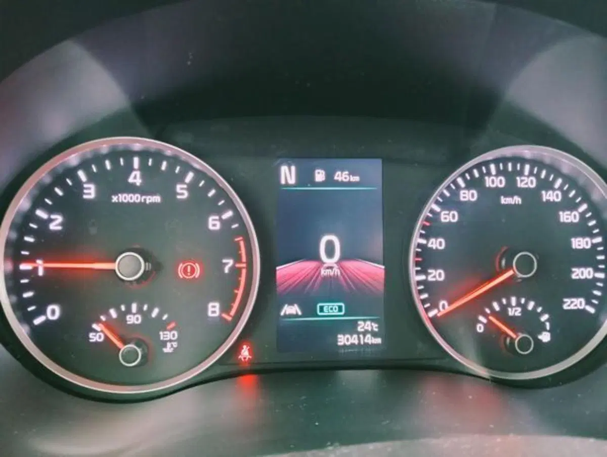 Kia Stonic usata a Como (11)