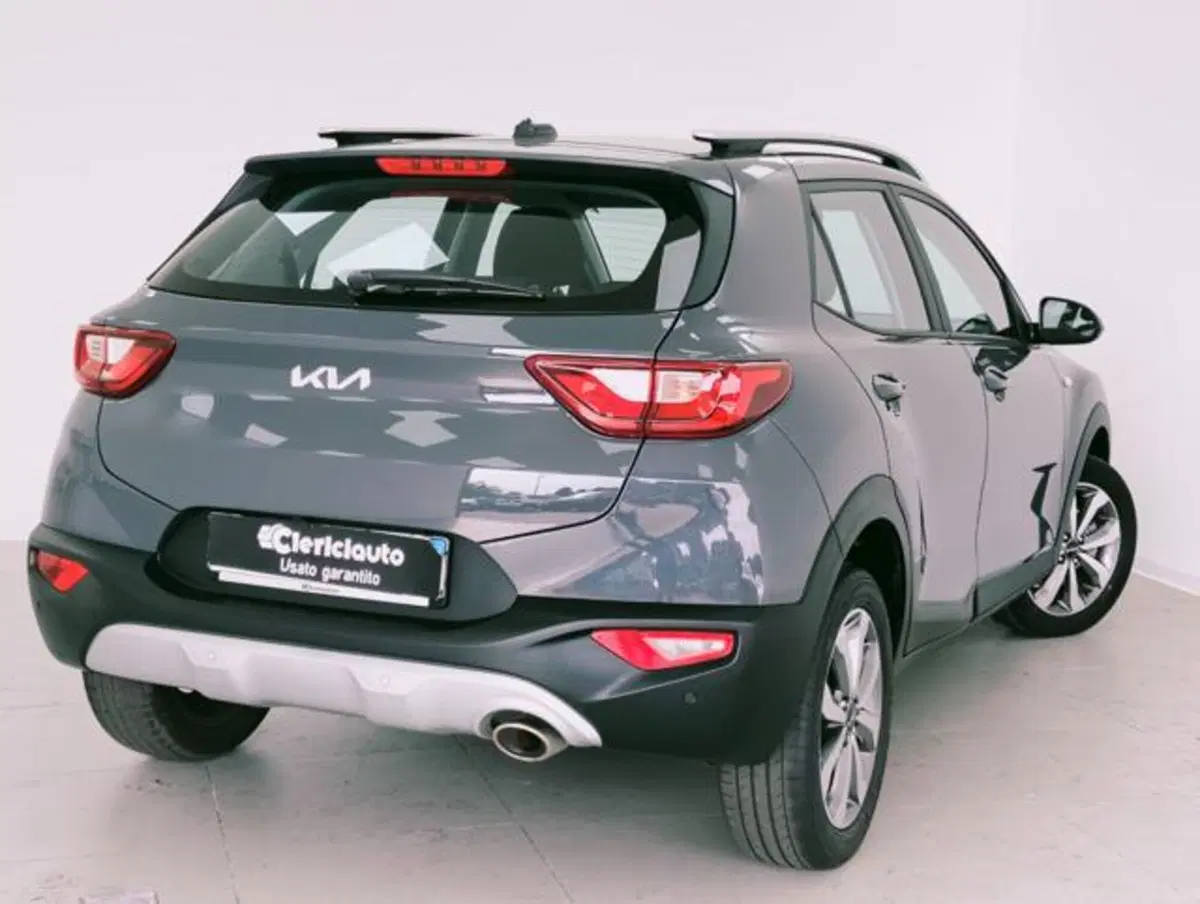 Kia Stonic usata a Como (2)