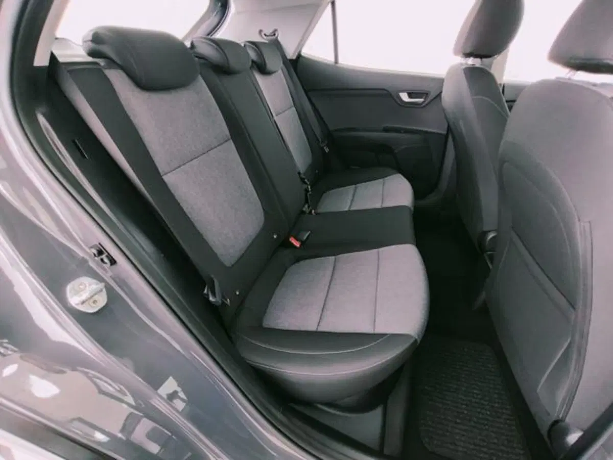 Kia Stonic usata a Como (5)