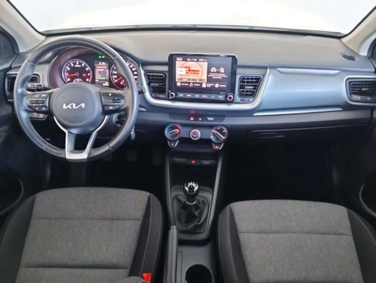 Kia Stonic usata a Como (3)