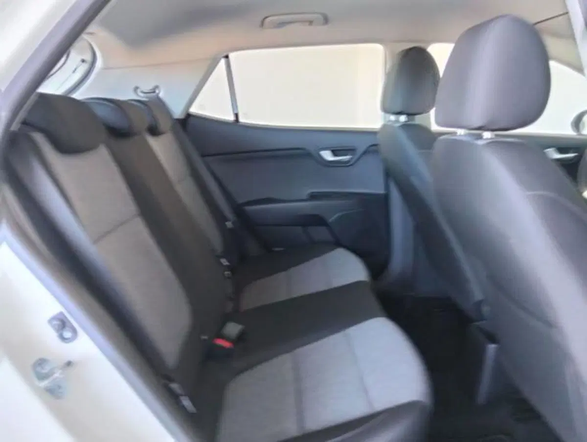 Kia Stonic usata a Como (4)