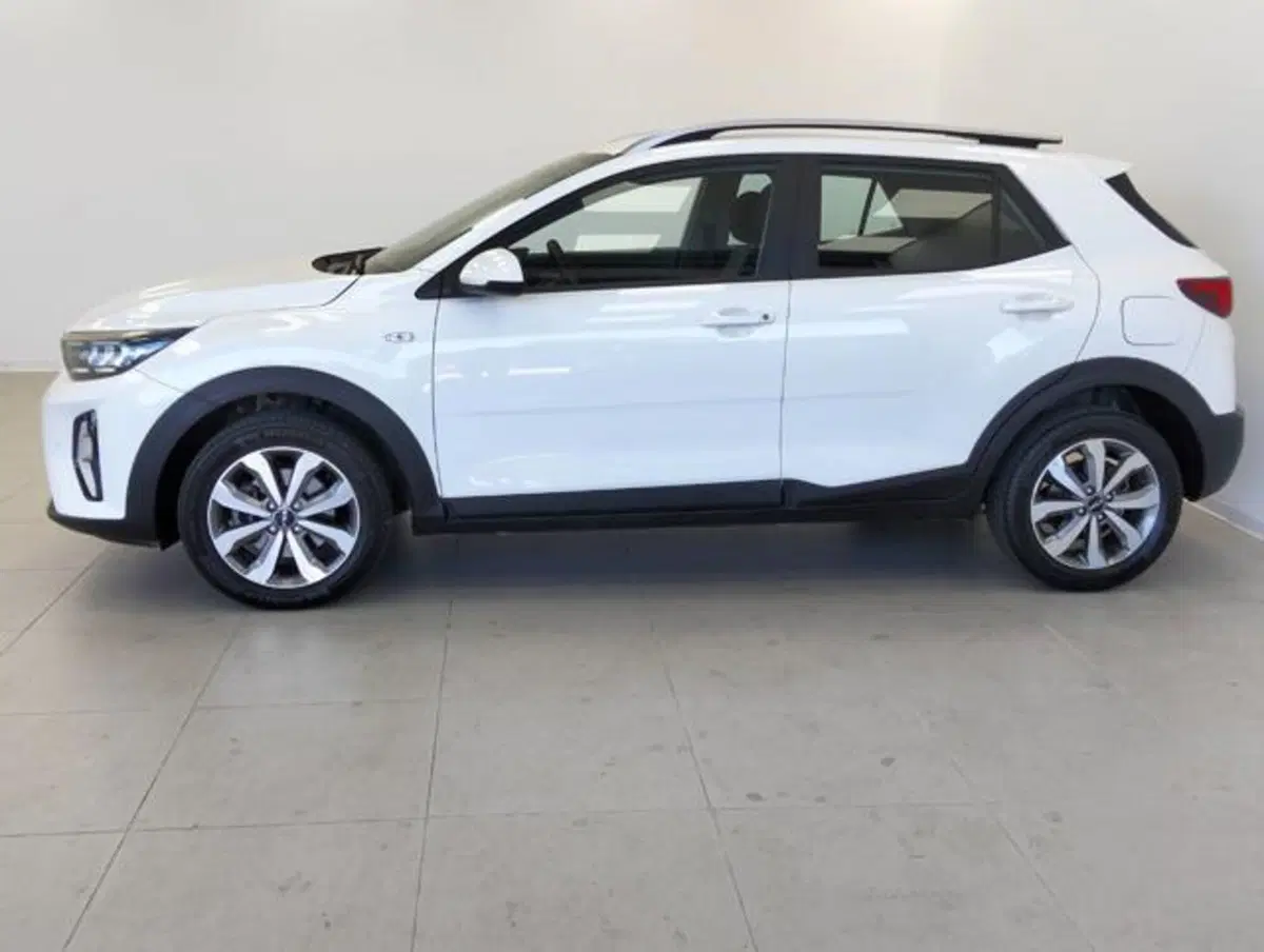 Kia Stonic usata a Como (7)