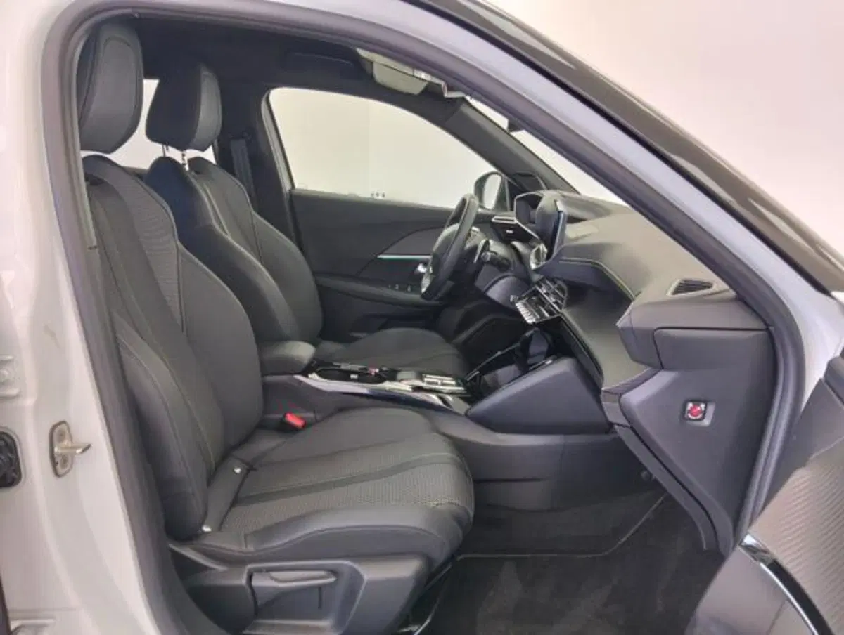 Peugeot 2008 usata a Como (3)