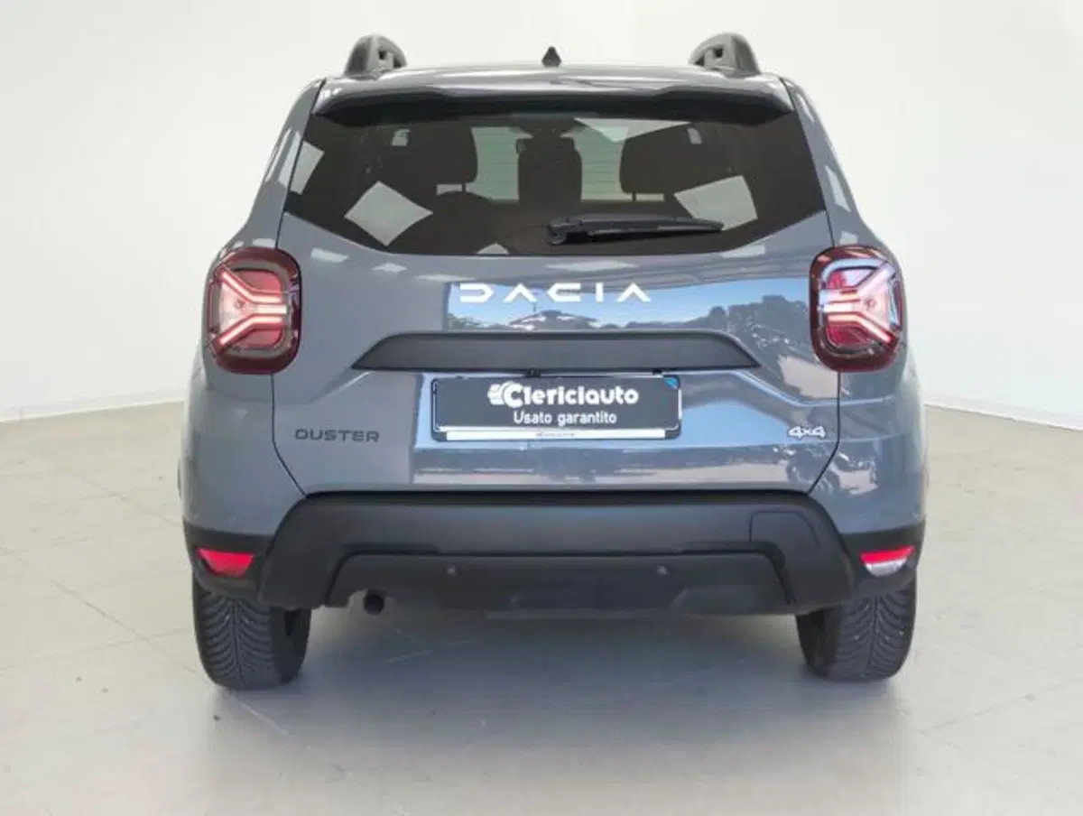 Dacia Duster usata a Como (6)