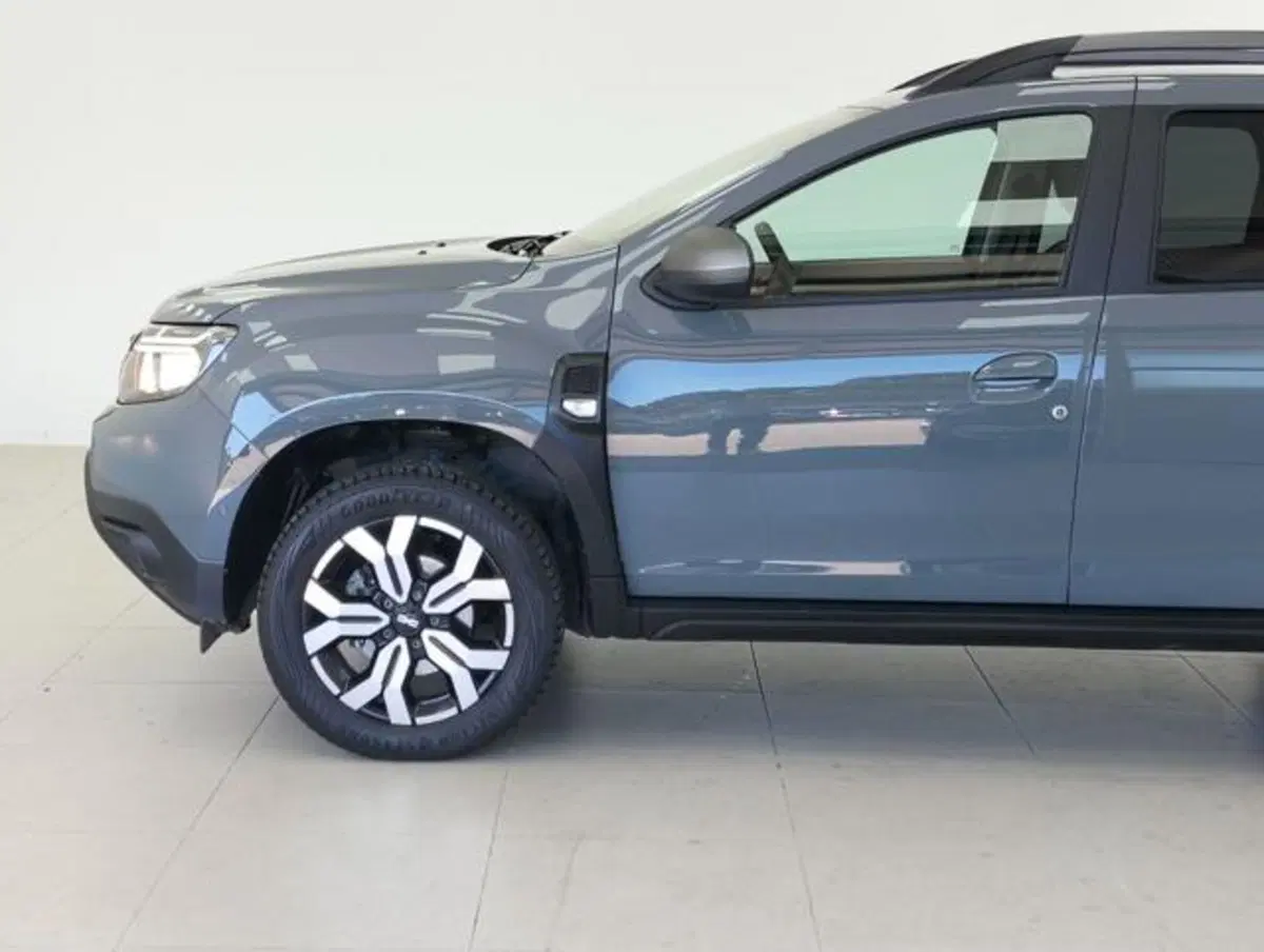 Dacia Duster usata a Como (8)