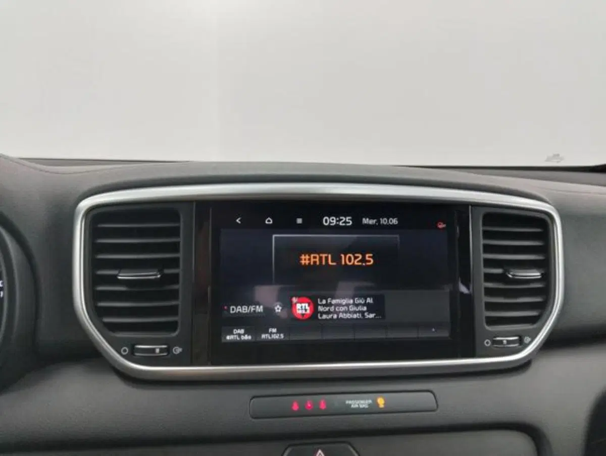 Kia Sportage usata a Como (14)