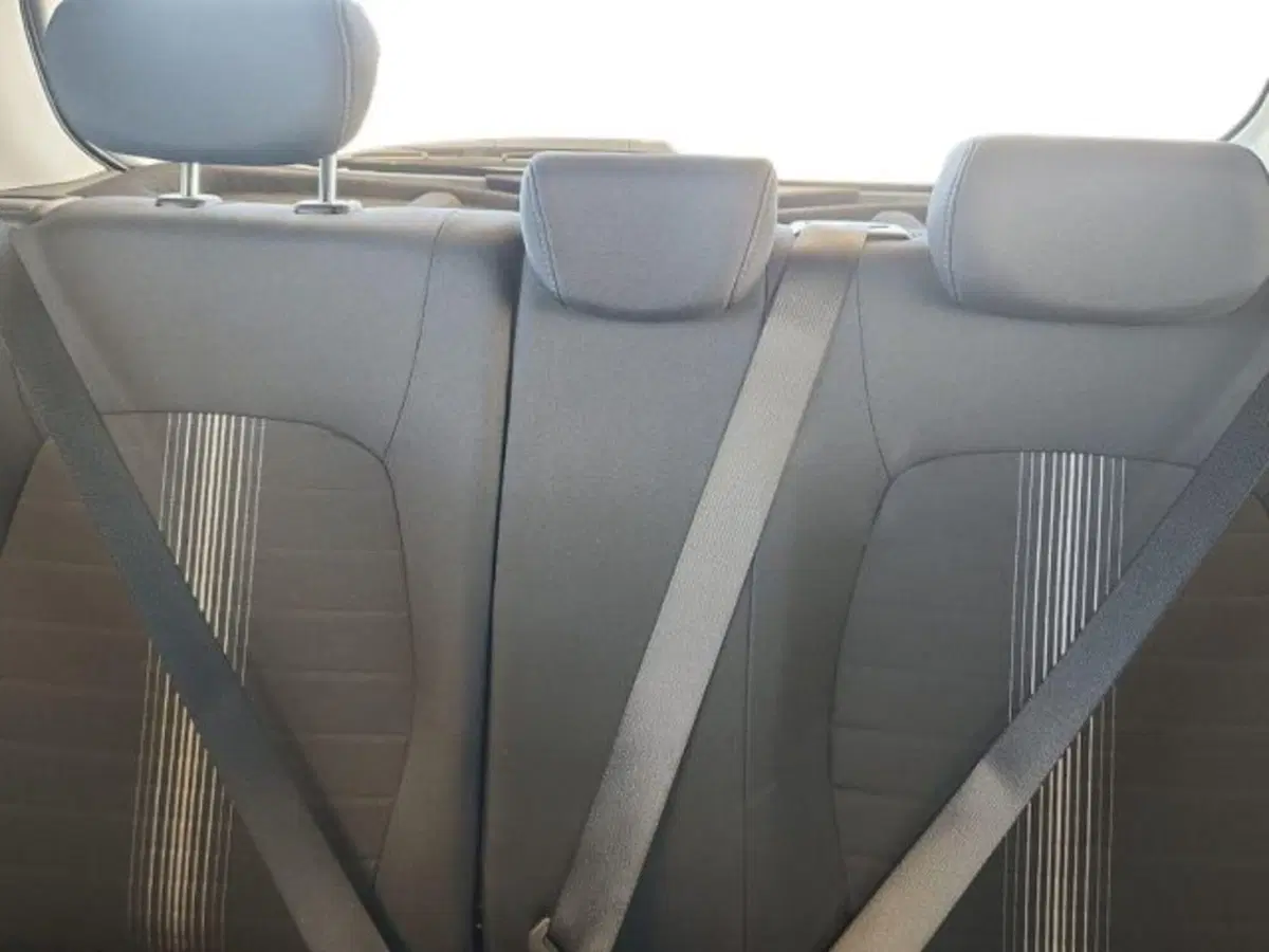 Hyundai i10 usata a Roma (10)