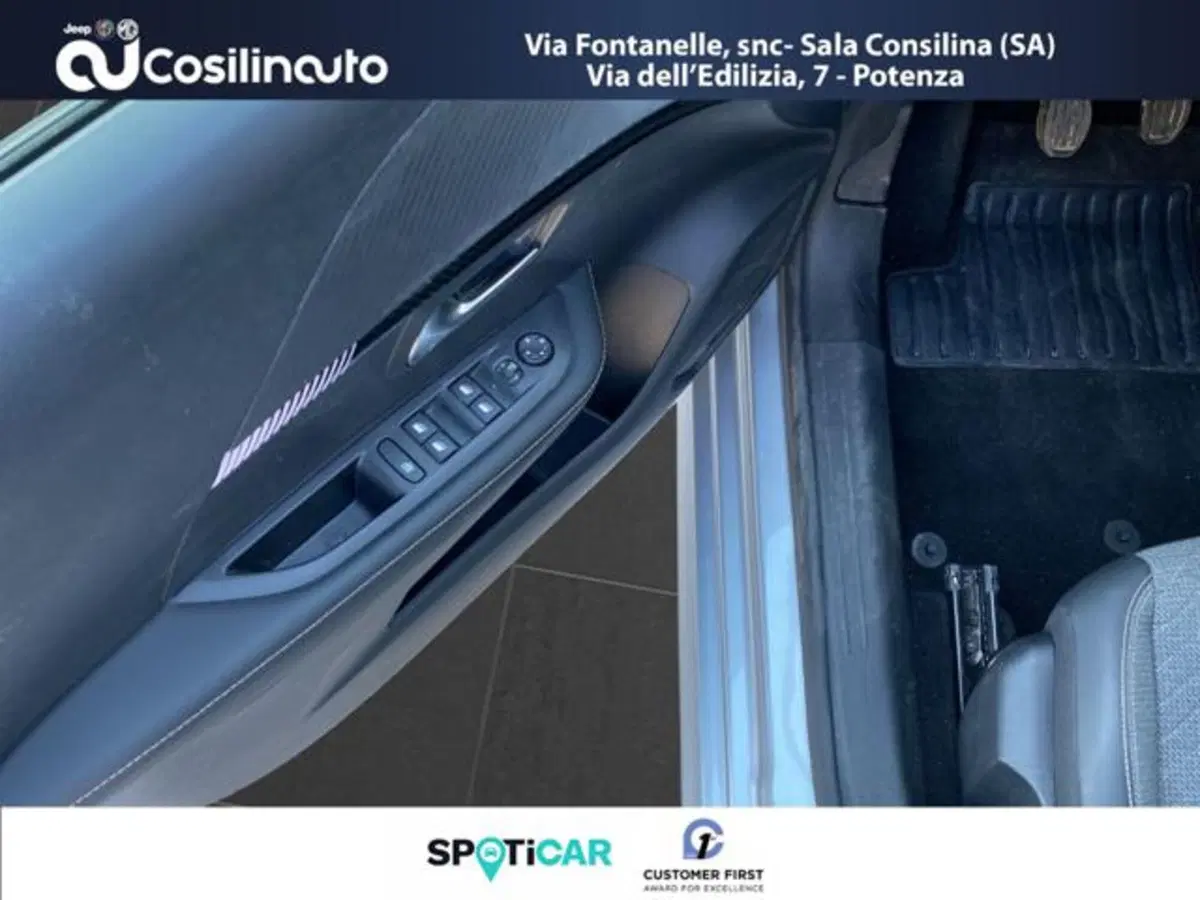 Peugeot 208 usata a Salerno (16)