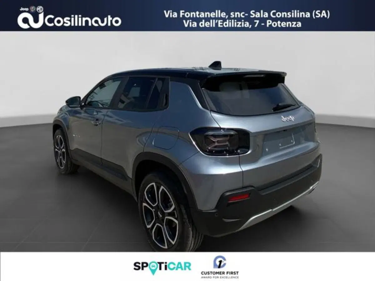 Jeep Avenger nuova a Salerno (3)