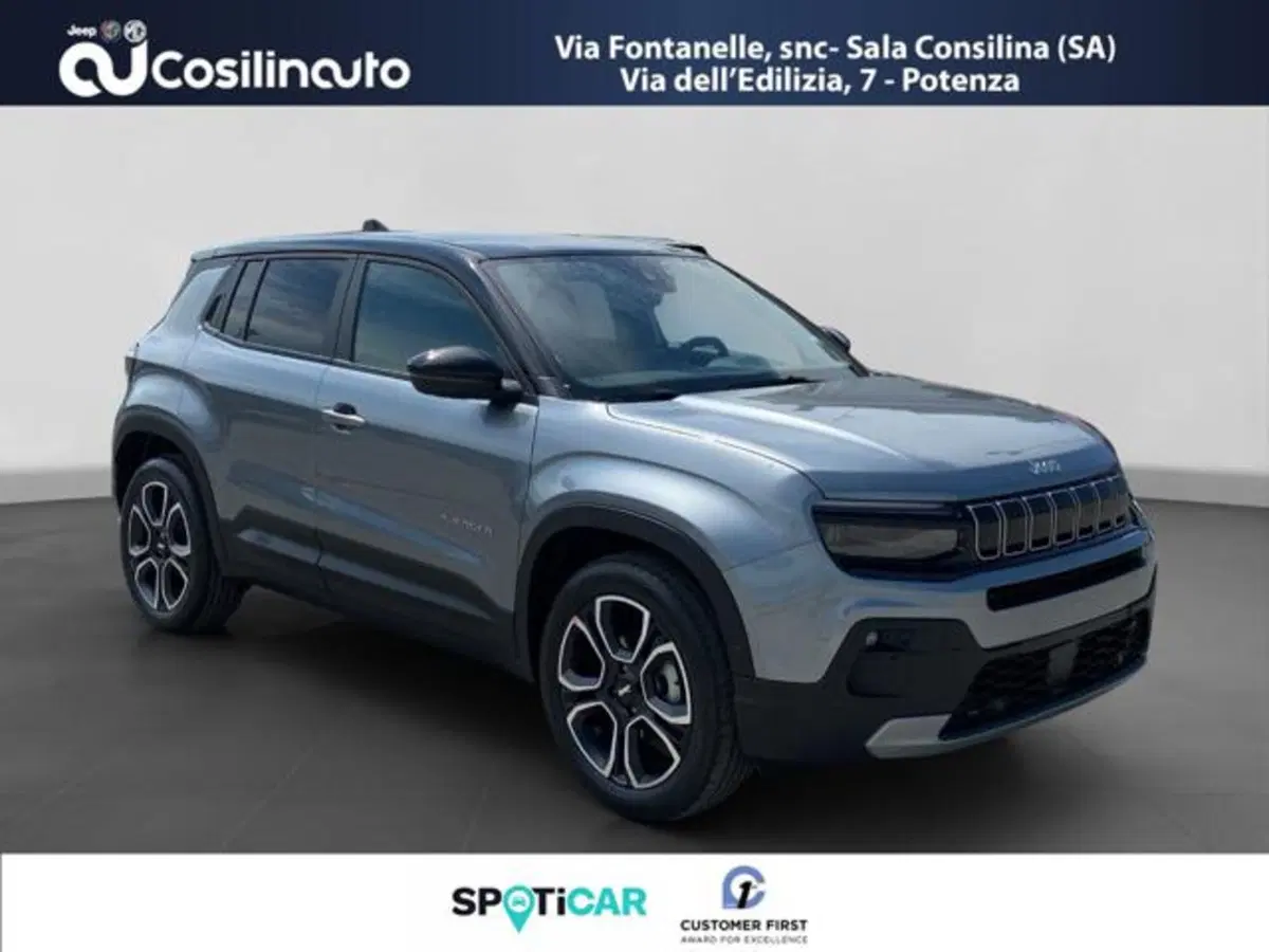 Jeep Avenger nuova a Salerno (7)