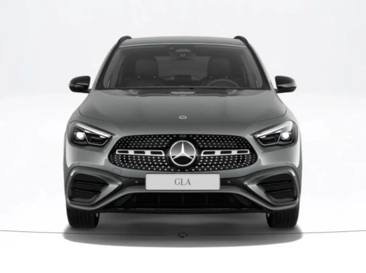 Mercedes-Benz GLA SUV nuova a Verona (3)