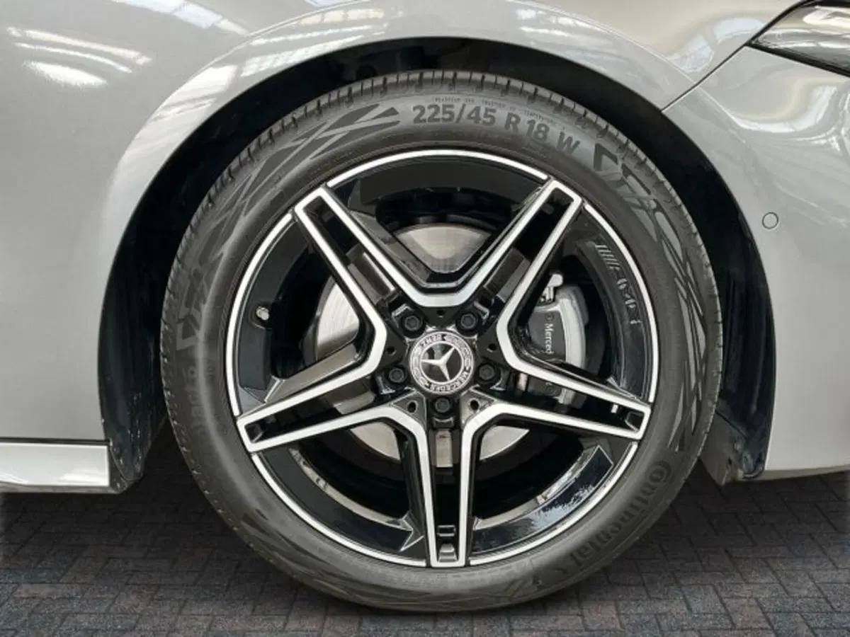 Mercedes-Benz Classe A Sedan usata a Verona (7)