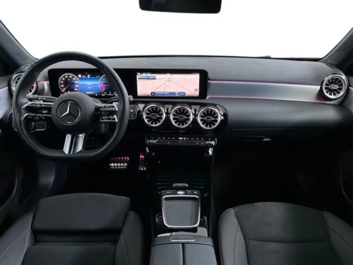 Mercedes-Benz Classe A Sedan usata a Verona (9)