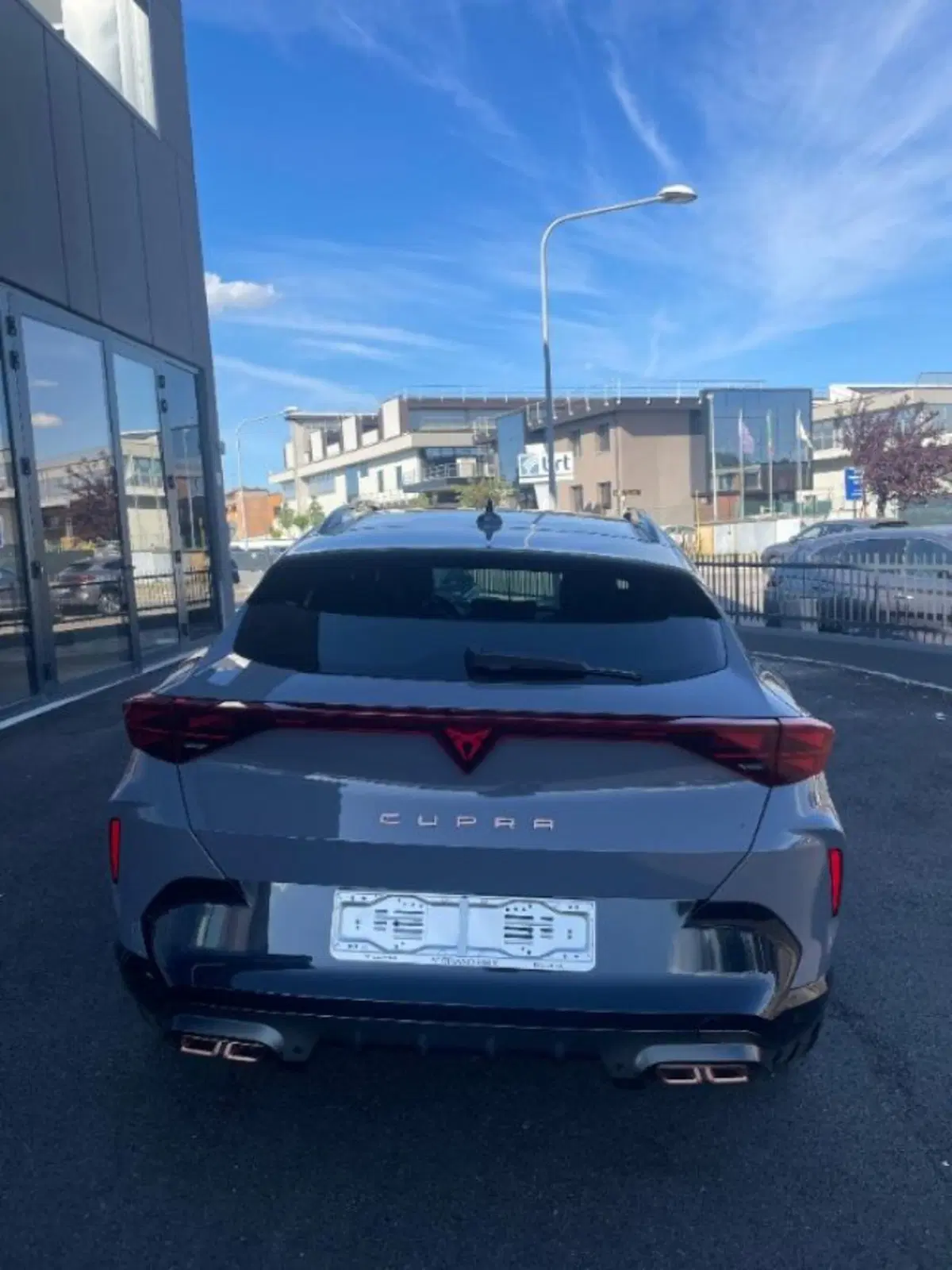 Cupra Formentor nuova a Bologna (5)