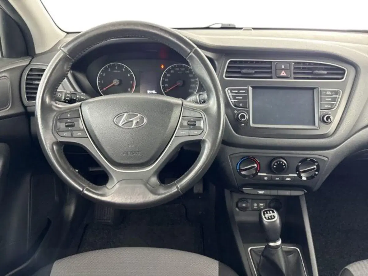 Hyundai i20 usata a Bologna (10)