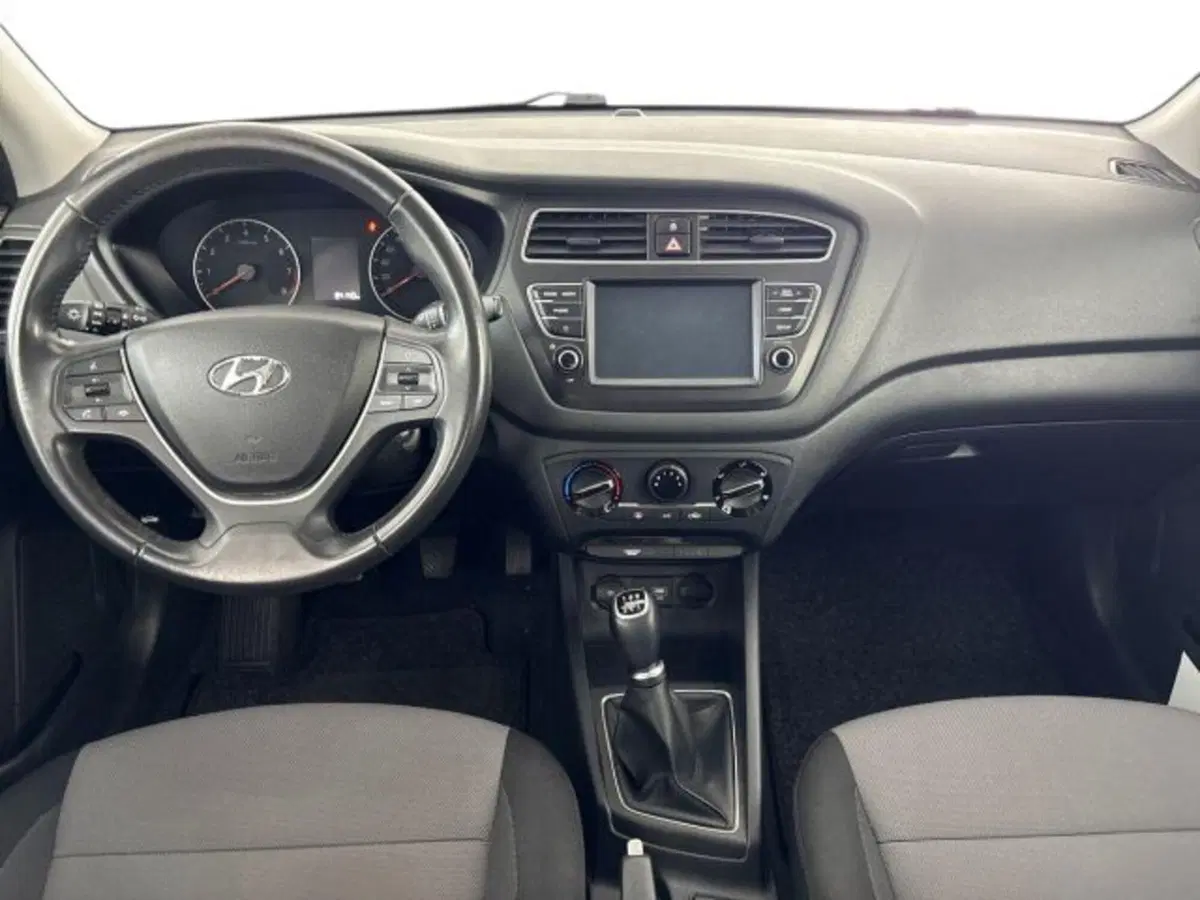 Hyundai i20 usata a Bologna (9)