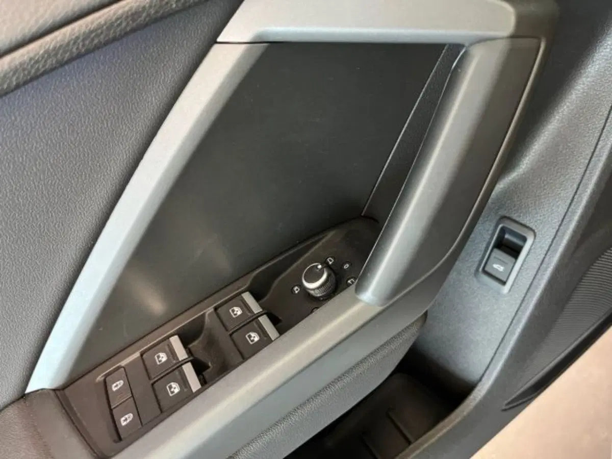 Audi Q3 Sportback usata a Bologna (17)