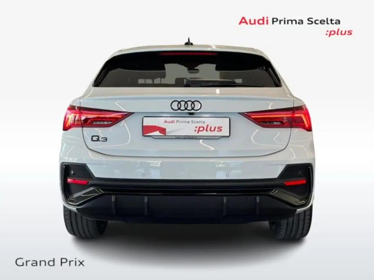Audi Q3 Sportback usata a Bologna (5)