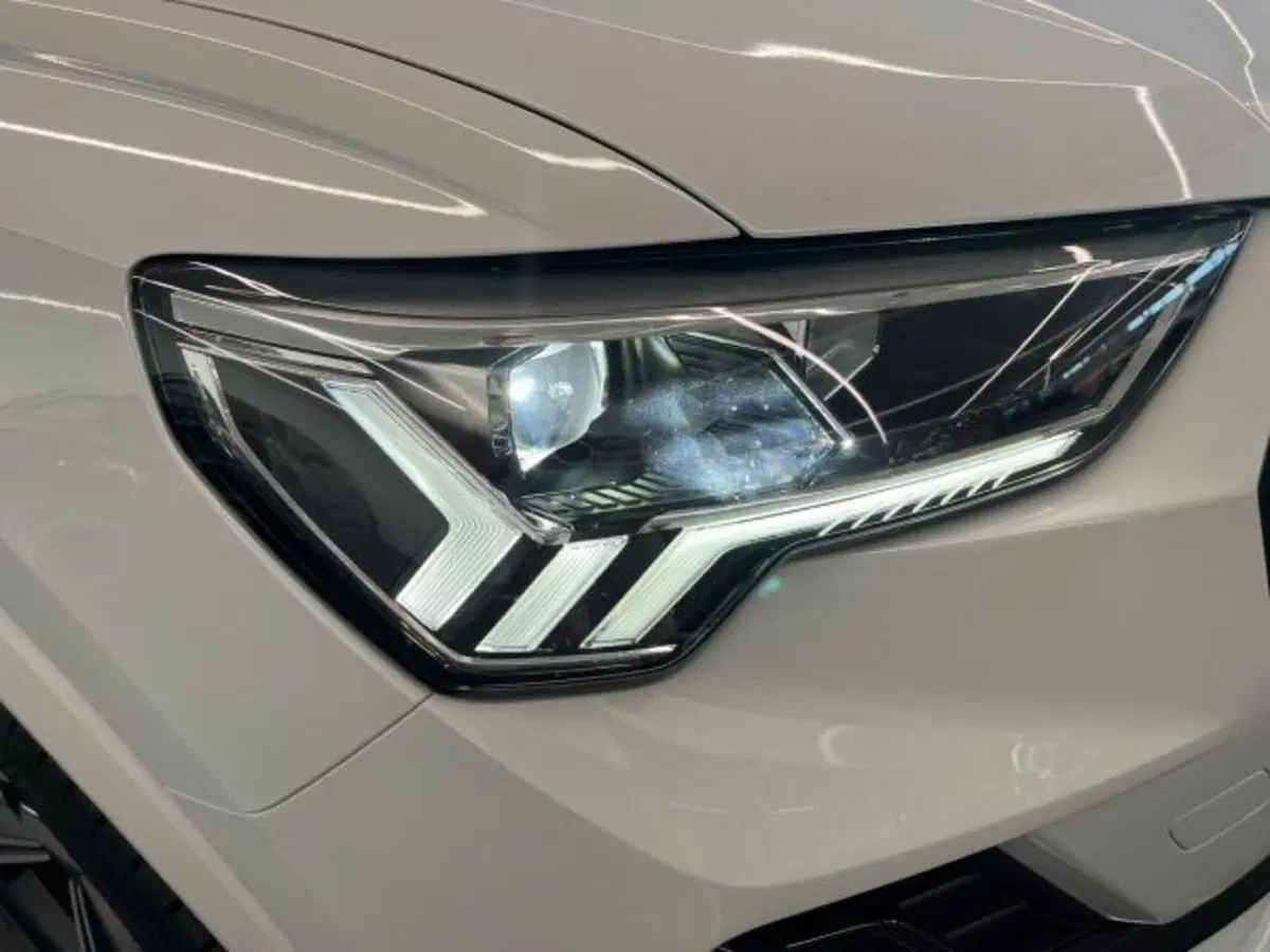 Audi Q3 Sportback usata a Bologna (7)